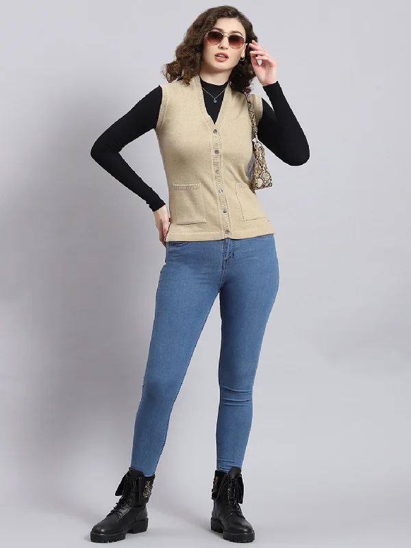 Chunky SweatersWomen Beige Solid V Neck Sleeveless Cardigan