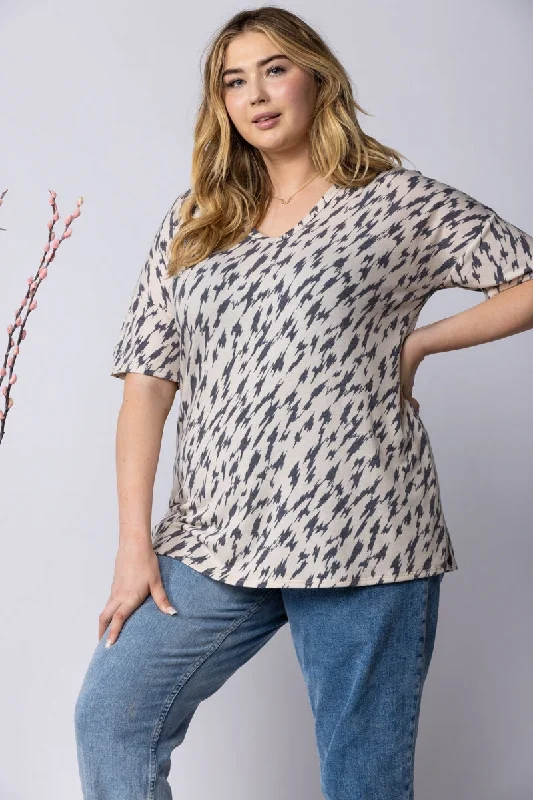 women's tops for those who love to shop for unique findsBEIGE CHARCOAL PRINT PLUS SIZE KNIT TOP ST1958-17X