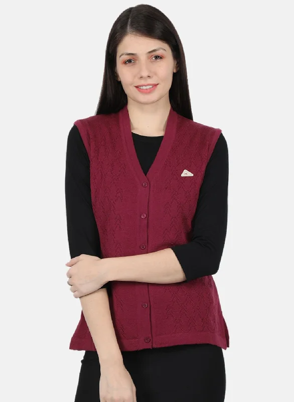 Luxurious SweatersWomen Burgundy Self Design Cardigan