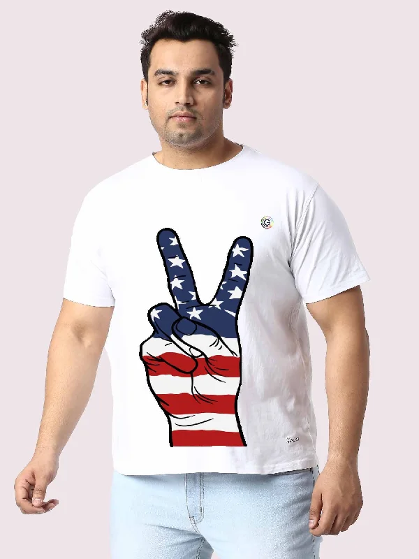 women's tops with cinched waistsMen Plus Size White Peace Sign Hand American Flag Round Neck T-Shirt