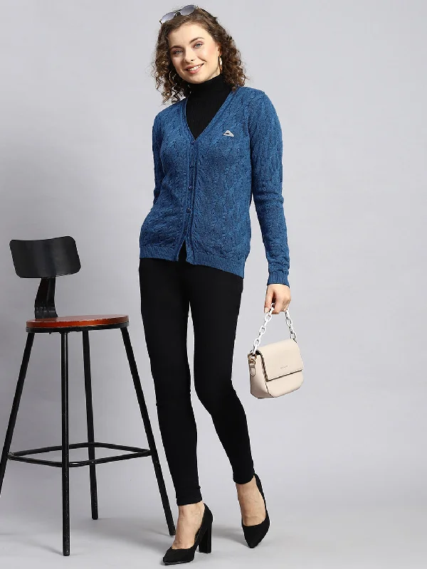 Crewneck Fair Isle SweatersWomen Blue Self Cardigan