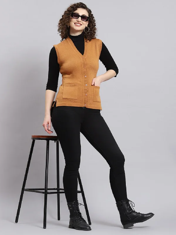 Cardigan SweatersWomen Brown Solid V Neck Sleeveless Cardigan