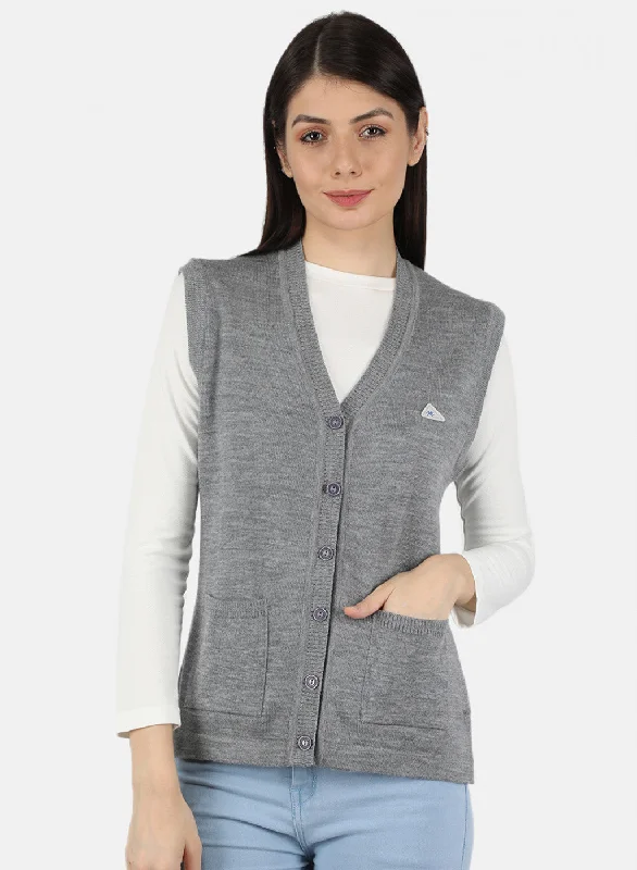 Luxurious Oversized Cardigan SweatersWomen Grey Solid Cardigan