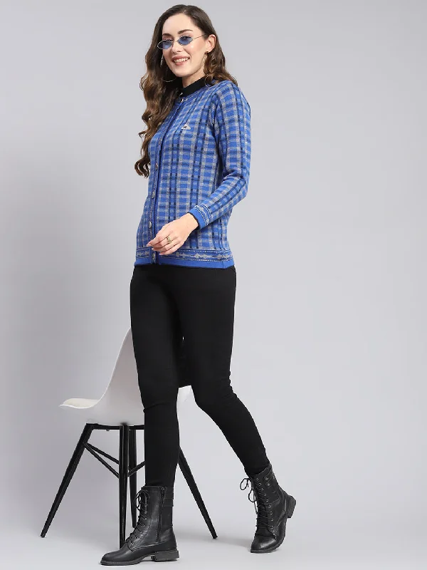 Stylish SweatersWomen Blue Check Round Neck Full Sleeve Cardigans