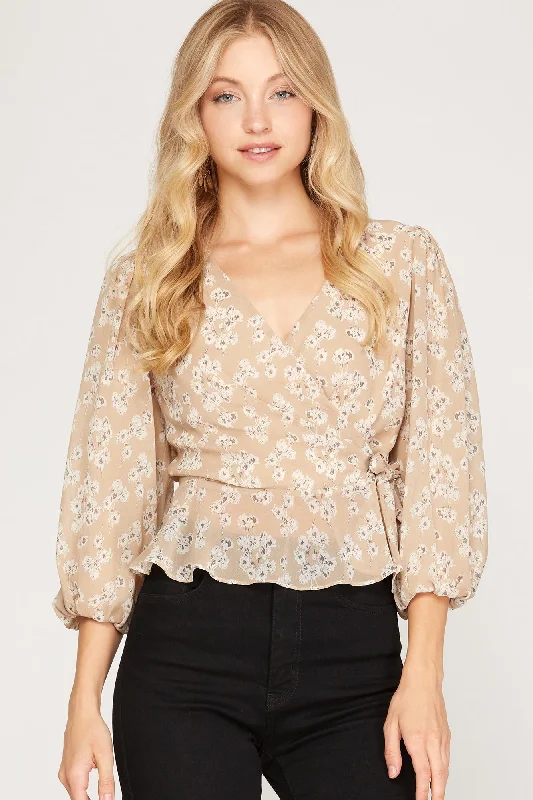 women's tops with sequin embellishmentsLT. TAUPE FLORAL PRINT 3/4 BUBBLE SLEEVES SURPLICE WOVEN TOP S8SS8171