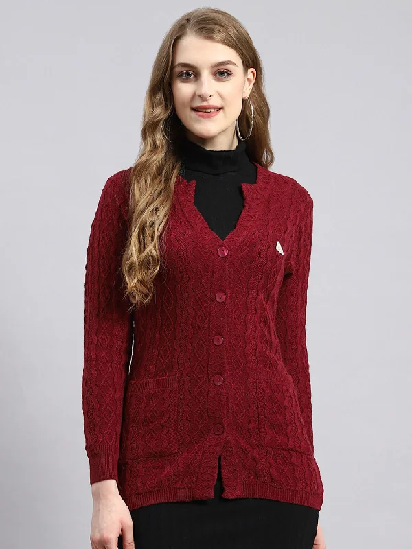 Pullover SweatersWomen Maroon Self Cardigan