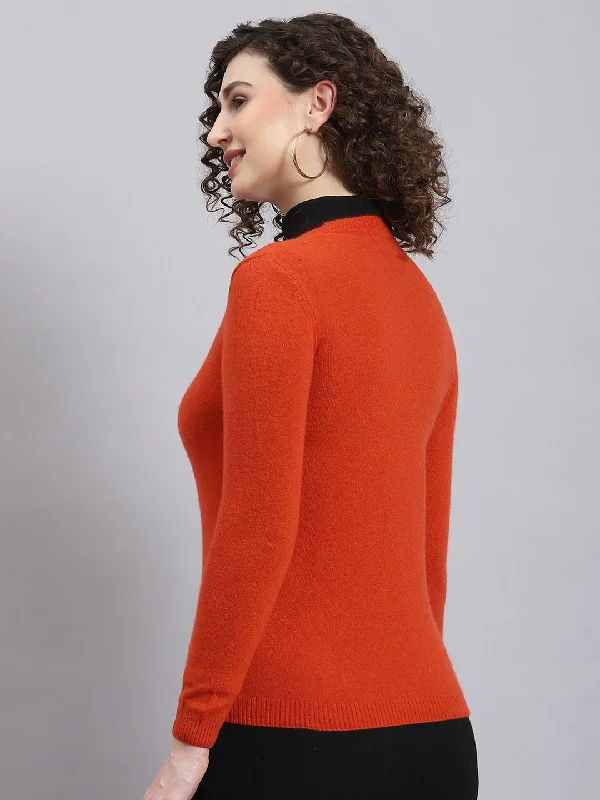 Plus-Size SweatersWomen Rust Solid V Neck Full Sleeve Cardigan