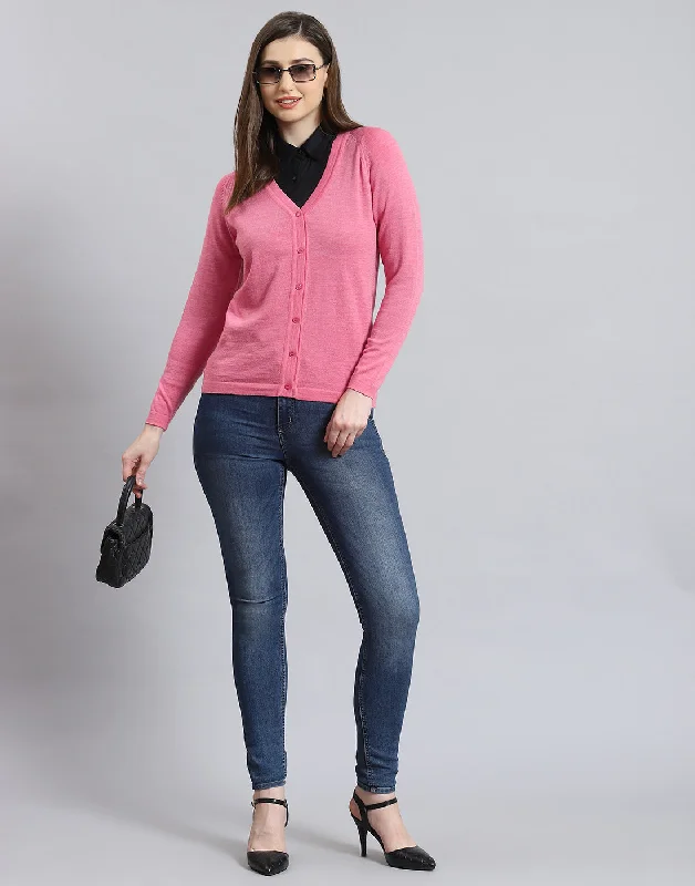 Extra-Large SweatersWomen Pink Solid V Neck Full Sleeve Cardigan