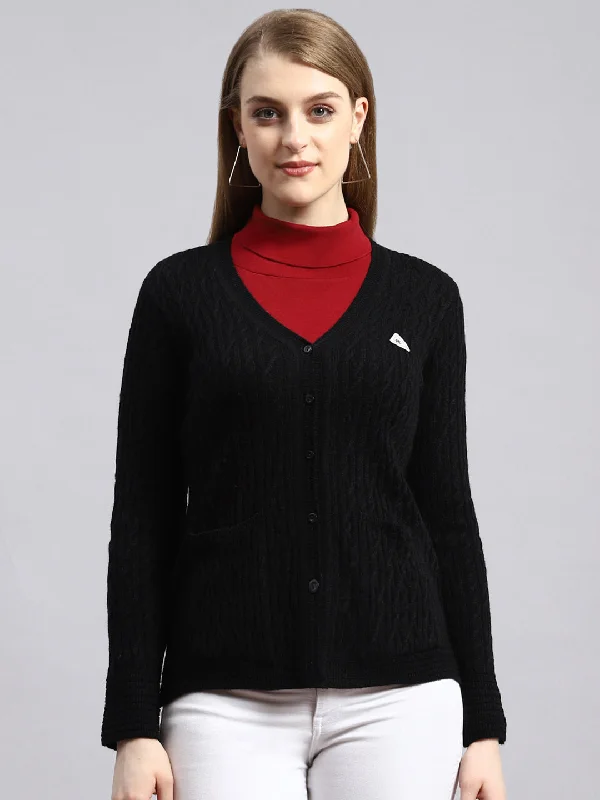 Women's SweatersWomen Black Self Cardigan