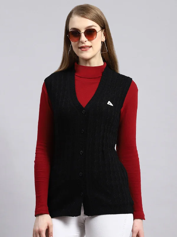 Retro SweatersWomen Black Self Cardigan