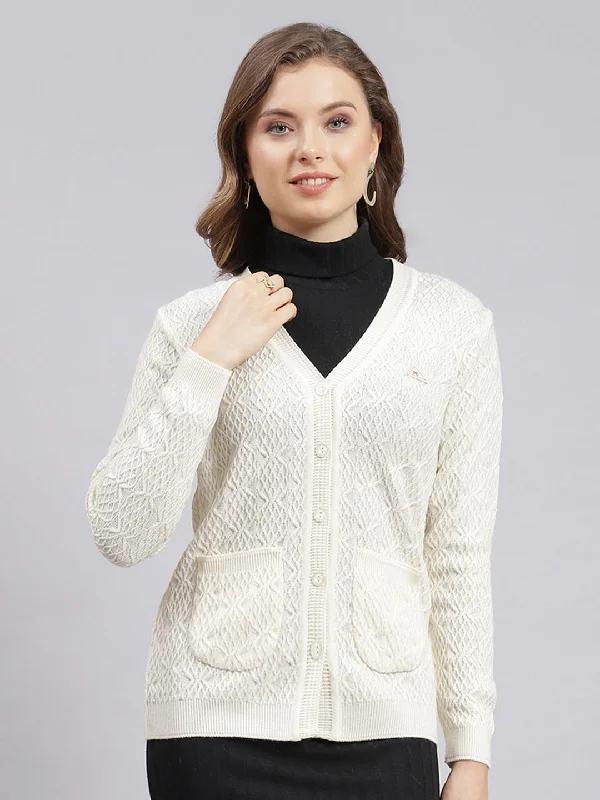 Luxurious Chunky SweatersWomen Cream Self Design Wool blend Cardigan